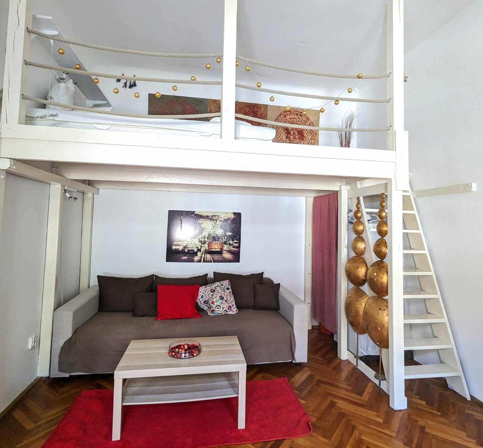 Gallery Flat In Party District บูดาเปสต์ ภายนอก รูปภาพ